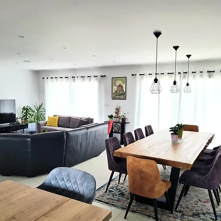 Maison Pres D'aurillac - Monts Du Cantal *